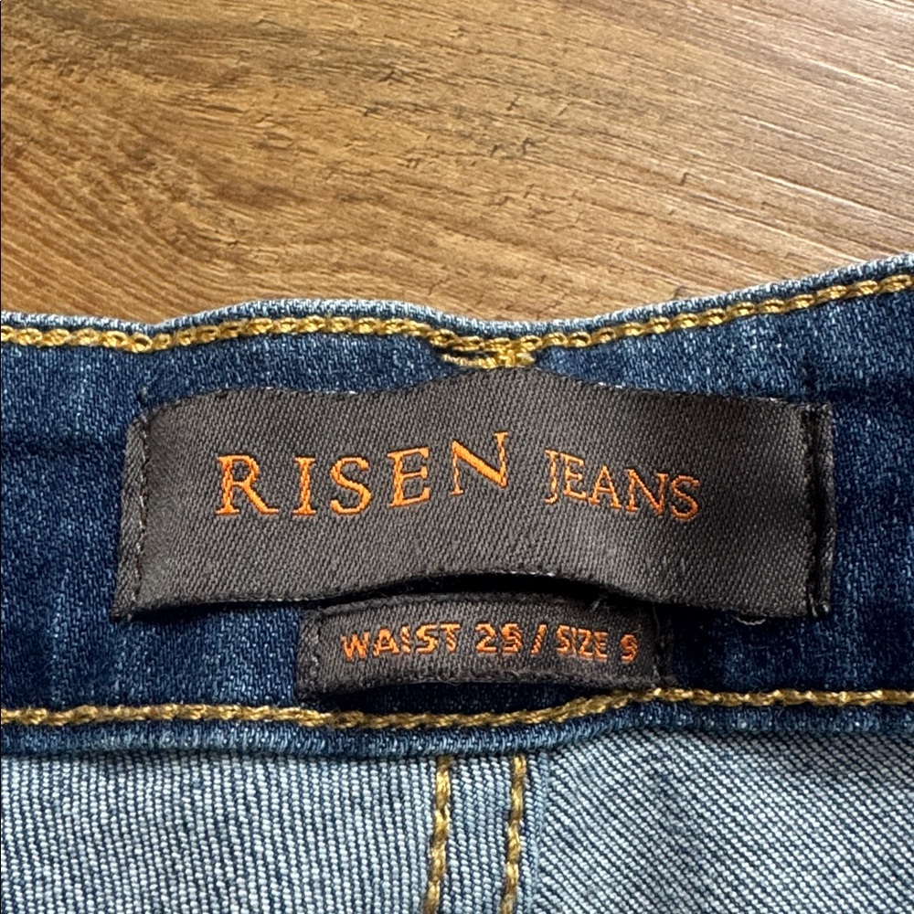 Distressed Blue Jeans - Picture 3 of 4